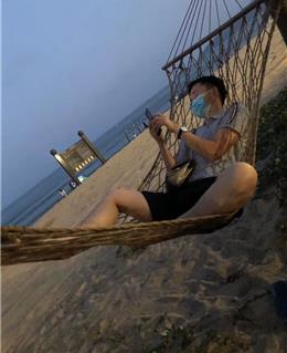 青红皂了个白